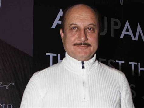 Anupam Kher Has Six Million Reasons to Smile on Twitter - NDTV Movies