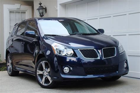 2009 Pontiac Vibe - Information and photos - MOMENTcar