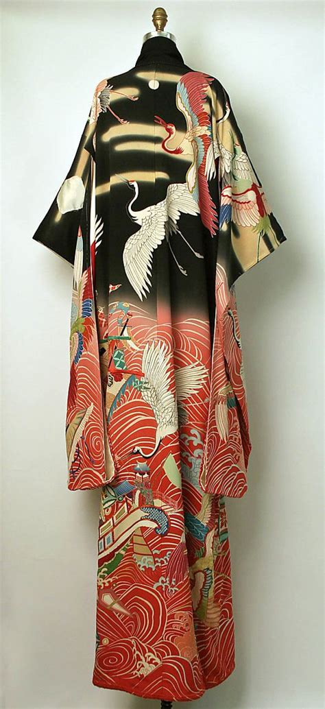 Furisode | Japanese | The Metropolitan Museum of Art | Kimono fashion ...