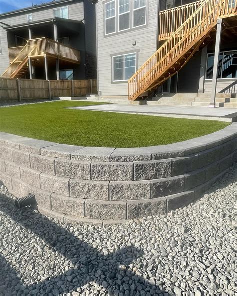 Retaining Walls | Aurora, CO - HLE Landscaping & Concrete