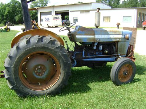 1970 Ford 3000 tractor