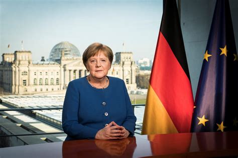 Angela Merkel droht mit Ausgangssperre in Deutschalnd - indirekt ...