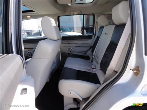 Dark Slate Gray/Light Graystone Interior 2007 Jeep Commander Overland 4x4 Photo #46212020 ...