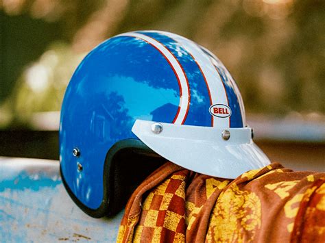 'Stunning': Bell Helmets Unveils Limited-Edition Tribute to Steve McQueen | Man of Many