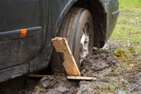 Car Stuck in Mud? How to Get Out (8 Simple Steps) - Off-Roading Pro