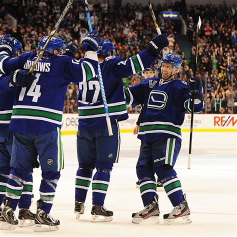 Vancouver Canucks 2013-14 NHL Schedule: Must-See Games, Predictions and ...