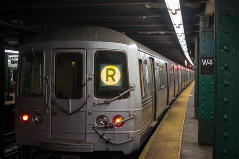 Brooklyn-bound R46 A train leaves High!? - Subway Photos & Videos - NYC Transit Forums