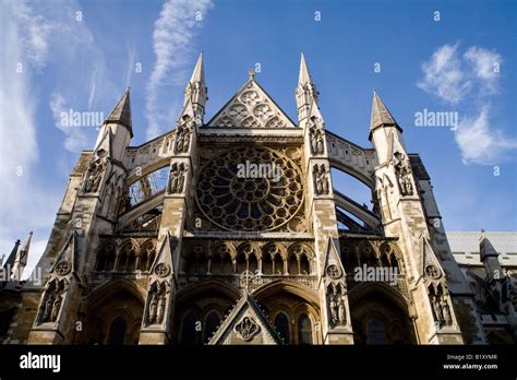 Upper parts of the North transept and the Rose Window of Westminster Abbey London England Stock ...