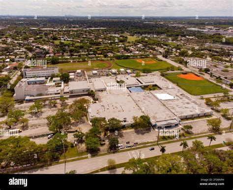 Aerial photo Hollywood Hills High School Stock Photo - Alamy