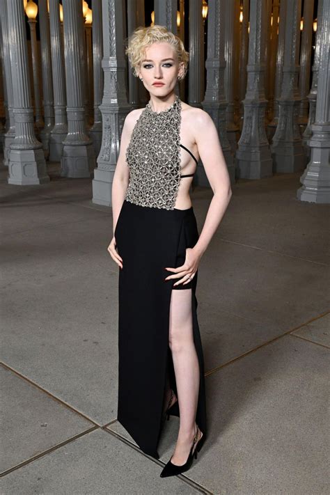 Julia Garner – 2023 LACMA Art+Film Gala in Los Angeles 11/04/2023 ...