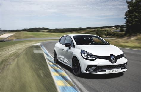 Renault Clio RS (2017) Specs & Price - Cars.co.za