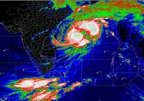 Cyclone Fani Map: Know details about Fani cyclone path, position and ...