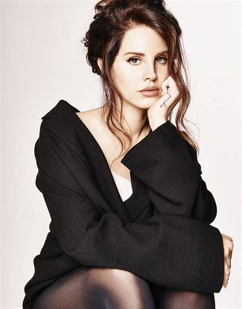 Lana Del Rey - Photoshoot for Grazia Magazine (France) December 2014 • CelebMafia