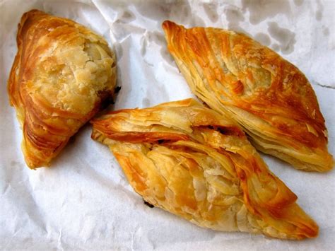 Pastizzi from Malta | Maltese recipes, Malta food, Maltese recipes malta