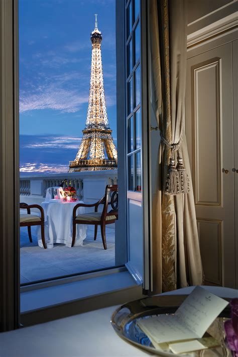 Shangri La Hotel Paris - 1467x2200 Wallpaper - teahub.io