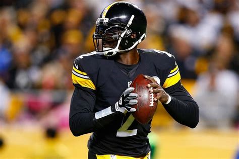 Former NFL star Michael Vick set to suit up in a new league | TAG24