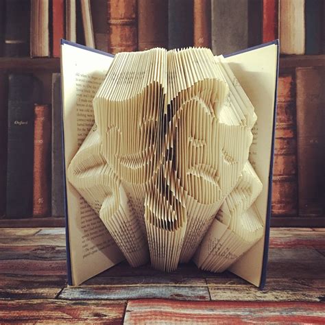 3D Book Sculpture - Acting Fan Art (38917030) - Fanpop