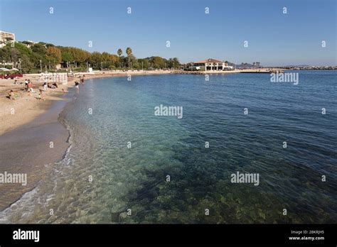 France, Var, Toulon, Littoral Frederic Mistral, Mourillon beaches Stock ...