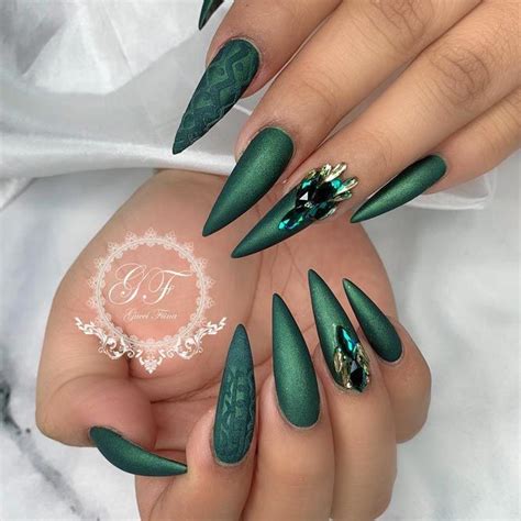 Elegant Emerald Green Nails Designs For You | Green nail designs, Stiletto nails designs, Green ...