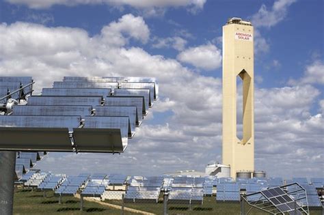 this is the worlds most advanced 11MW solar power plant | Flickr