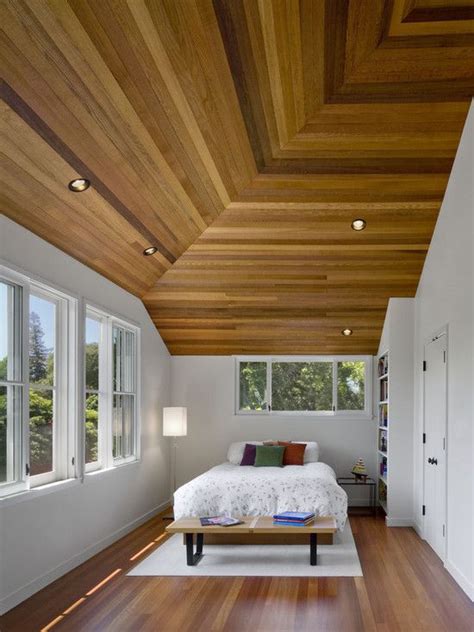 Cedar Plank Ceiling : This bathroom is amazing! I never would have ...