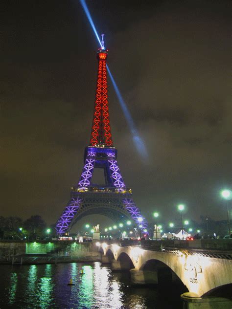 Images et photos de paris France, les tours de la Défense, la tour eiffel, les champs elysees ...