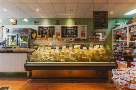 The 10 Most Iconic Cheese Shops in America - OlivCAMP