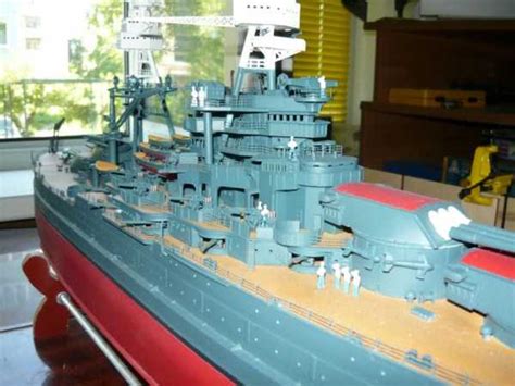 Remarkable USS Arizona Battleship Plastic Model Kit (73 photos) | KLYKER.COM