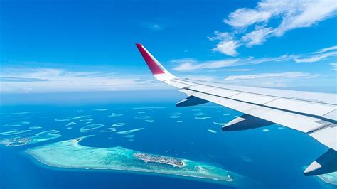 Flights to Maldives: Find the Cheapest Tickets to This Paradise