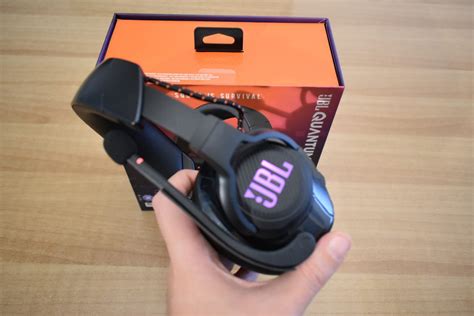 JBL Quantum 600 Review: "Legendary... gaming headset"!