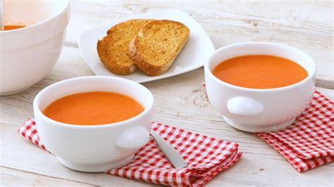 Tomato Soup- Martha Stewart - YouTube