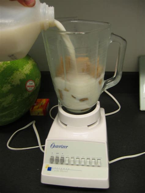 Frozen Banana Smoothie : 7 Steps - Instructables