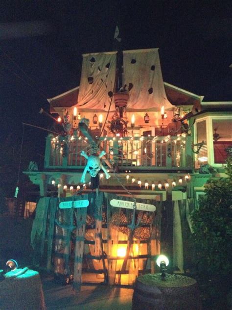 My Pirate ship haunt..... | Adult halloween party decorations, Pirate ...