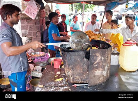 Maharashtra hi-res stock photography and images - Alamy