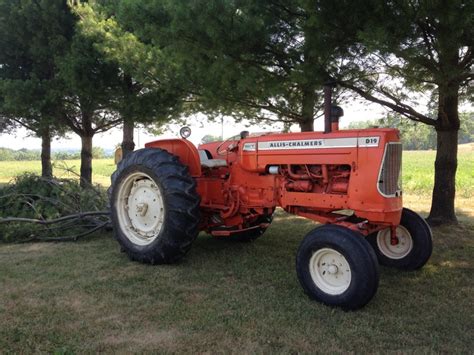 1962 Allis Chalmers D19 Diesel (2014-02-07) - Tractor Shed