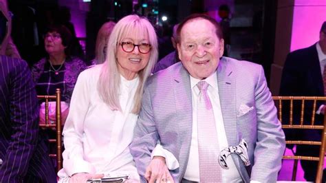 Sheldon Adelson's Family: 5 Fast Facts You Need to Know