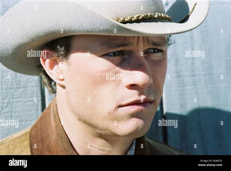 BROKEBACK MOUNTAIN USA 2005 Ang Lee Ennis Del Mar (HEATH LEDGER) Regie ...