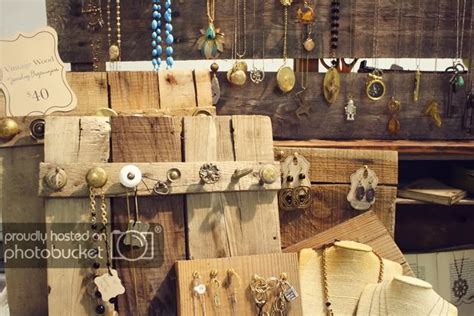 Craft Show / My Favorites: – oh, hello friend | Rustic jewelry display ...