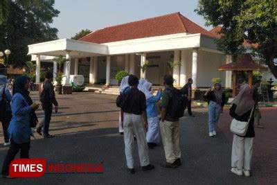 Menyusuri Pusat Kota Tempo Dulu, Menapaktilasi Jejak Sejarah Kota ...