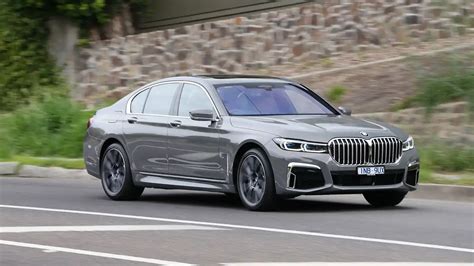 2020 BMW 750i XDrive Review | Tech, Comfort And Luxury