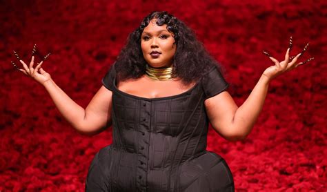 Lizzo quotes on confidence, gratitude and being yourself | My Imperfect ...