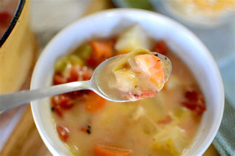 Quick & Easy Caldo de Queso (Mexican Potato & Cheese Soup)