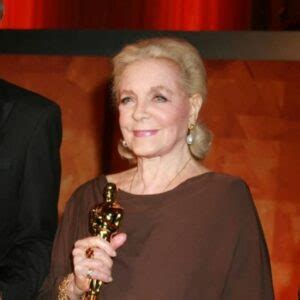 Leslie Howard Bogart Wiki, Age, Bio, Height, Husband, and Salary