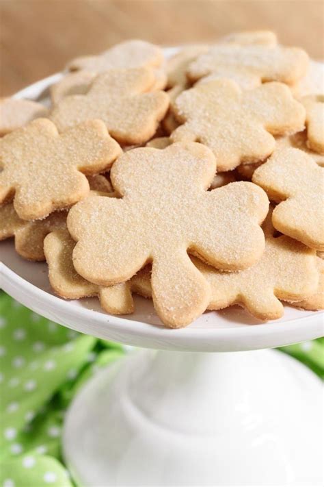 Easy Irish Shortbread | Recipe | Delicious, Irish shortbread cookie recipe, Shortbread cookies