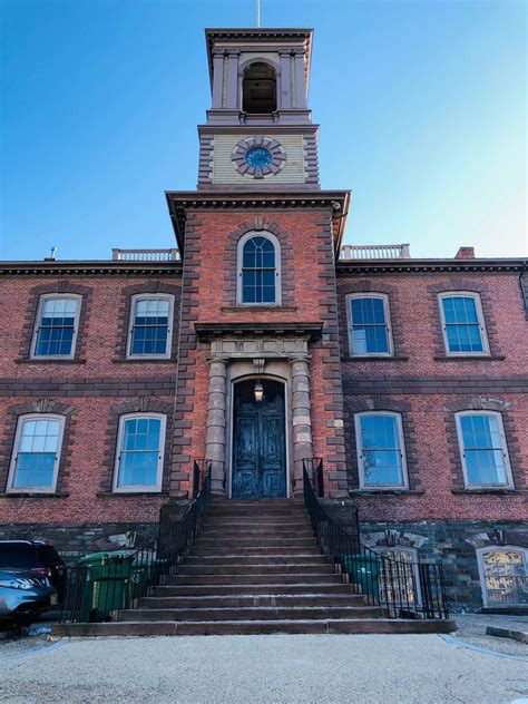 Entryway Historic Providence County Courthouse in Providence, Rhode ...