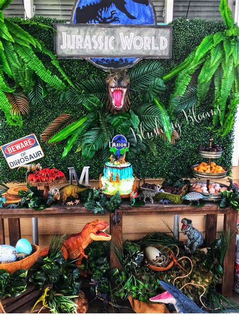 Jurassic World Birthday Cake Table Setup | Dinosaur theme party ...