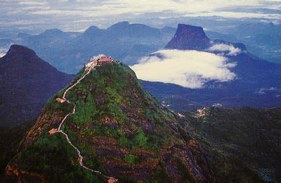 Adam’s Peak (Siripada) | Adam's peak, Adam's peak sri lanka, Sri lanka ...