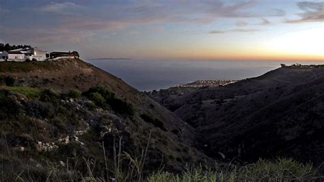 10 Interesting And Obscure Facts About Rolling Hills, California, United States - Tons Of Facts