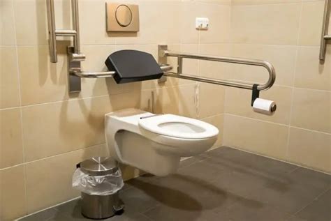 Best ADA Compliant Toilets | Updated 2021