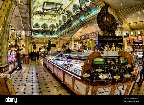 Harrods food hall, Harrods department store, London, United Kingdom Stock Photo - Alamy